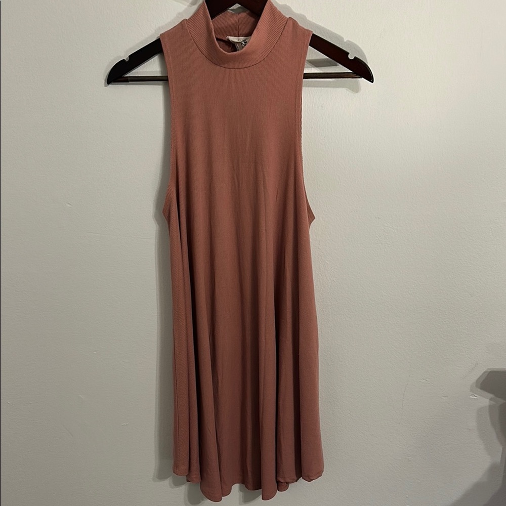 Ribbed Sleeveless Pink Dress